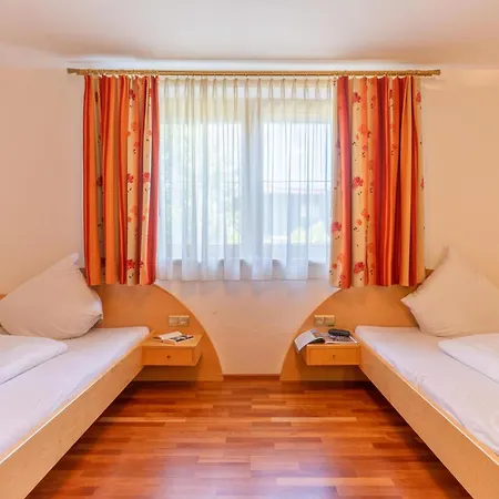 Ferienhaus Haus Am Bad *